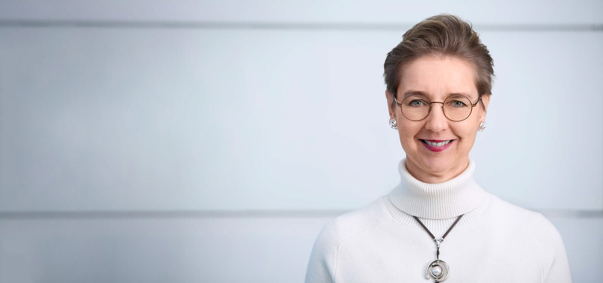 Sibylle Gabler über die Rolle des DIN und des Digitalbeirats hinsichtlich der Digitalstrategie der Bundesregierung und der damit verbundenen Entwicklungen